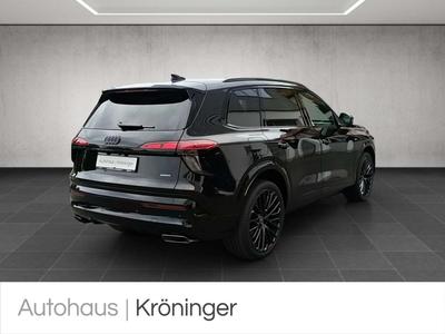 Audi Q7 Black TDI