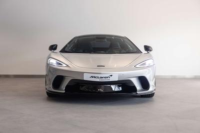 McLaren GT