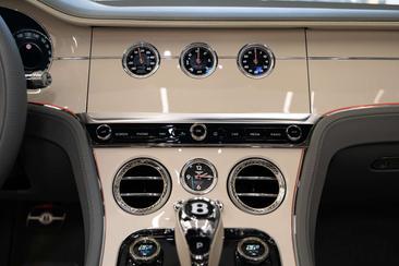 Bentley Continental GTC Cabriolet Speed — photo 14