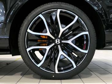 Bentley Bentayga Speed — photo 7
