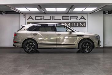Bentley Bentayga V8 — photo 2