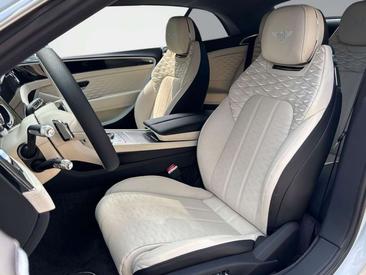 Bentley Continental GTC Cabriolet Speed — photo 12
