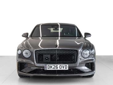 Bentley Flying Spur V8 Hybrid — photo 2