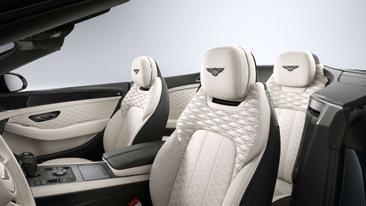 Bentley Continental GTC V8 Mulliner — photo 10