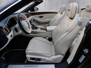 Bentley Continental GTC Cabriolet V8 — photo 8