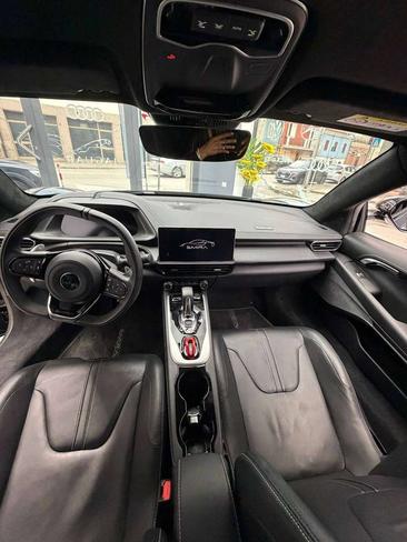 Lotus Emira V6 — photo 6