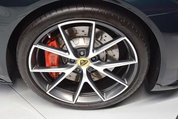 Lotus Emira I4 — photo 13