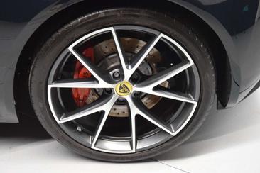 Lotus Emira I4 — photo 15