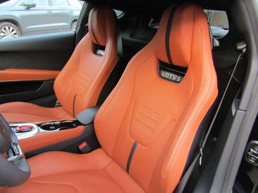 Lotus Emira I4 — photo 8