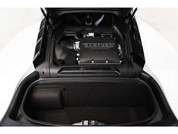 Lotus Emira V6 SE — photo 15