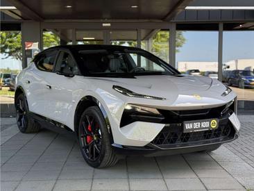 Lotus Eletre — photo 2