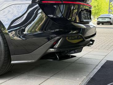 Lotus Emeya Berline — photo 22
