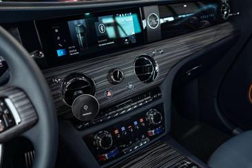 Rolls-Royce Spectre — photo 9