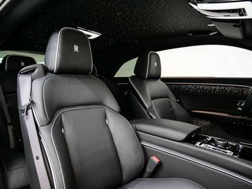 Rolls-Royce Spectre — photo 17