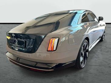 Rolls-Royce Spectre — photo 6