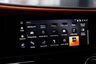 Rolls-Royce Spectre — photo 14