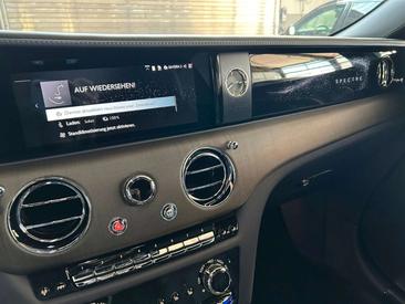 Rolls-Royce Spectre — photo 15