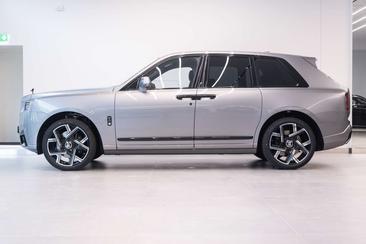 Rolls-Royce Cullinan Black Badge — photo 5