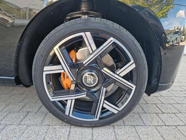 Rolls-Royce Cullinan Series II — photo 15
