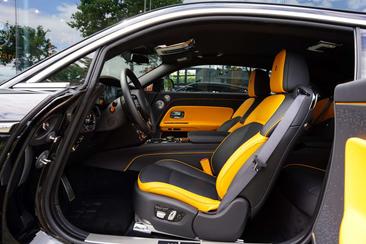 Rolls-Royce Spectre — photo 4