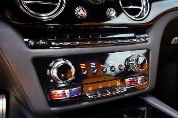 Rolls-Royce Spectre — photo 24