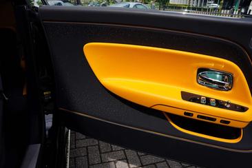 Rolls-Royce Spectre — photo 27