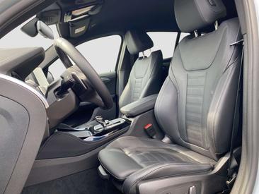 BMW X4 M — photo 10