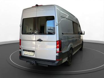 Volkswagen Crafter — photo 4