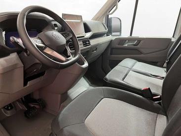 Volkswagen Crafter — photo 7