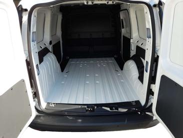 Volkswagen Caddy Cargo TDI — photo 15