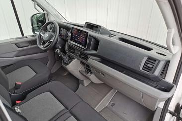 Volkswagen Crafter — photo 11
