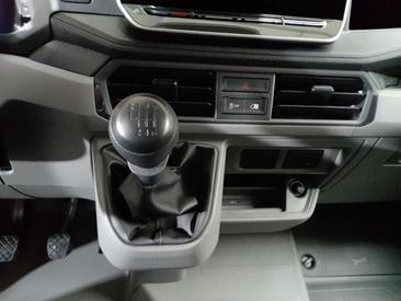 Volkswagen Crafter — photo 9