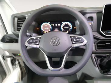 Volkswagen Crafter — photo 10
