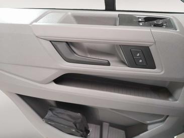 Volkswagen Crafter — photo 13