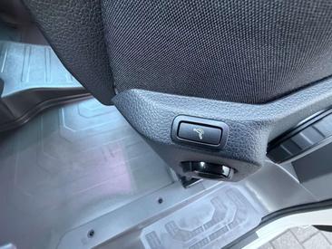 Volkswagen Crafter — photo 12
