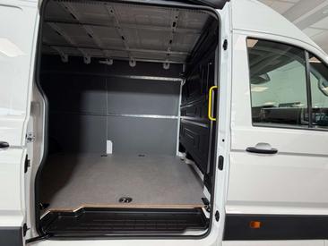 Volkswagen Crafter — photo 15