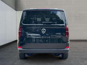 Volkswagen Caravelle — photo 3