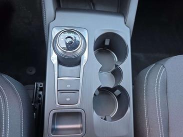 Ford Kuga 2.5 PHEV 243 — photo 22