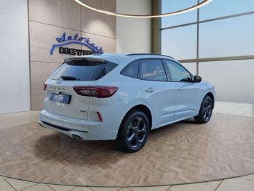 Ford Kuga 2.5 PHEV 243 — photo 5