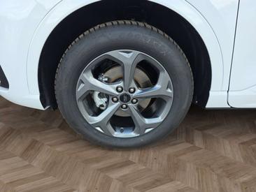 Ford Kuga 2.5 PHEV 243 — photo 14
