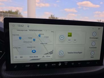 Ford Kuga 2.5 PHEV 243 — photo 23
