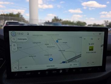 Ford Kuga 2.5 PHEV 243 — photo 24