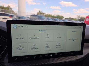 Ford Kuga 2.5 PHEV 243 — photo 29