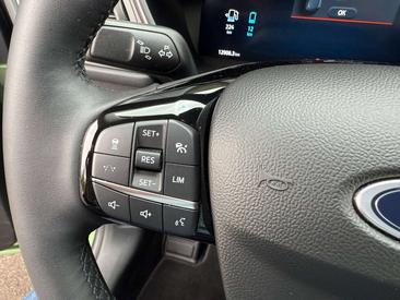 Ford Kuga 2.5 PHEV 243 — photo 14