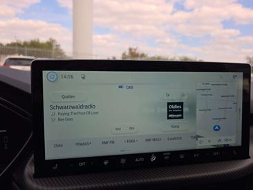 Ford Kuga 2.5 PHEV 243 — photo 29