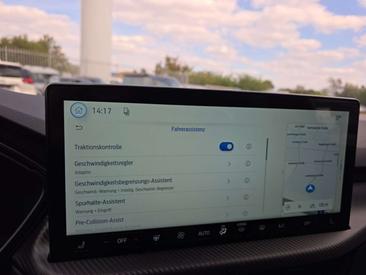 Ford Kuga 2.5 PHEV 243 — photo 33