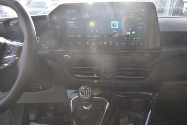 Ford Tourneo Custom MPV 2.0 EcoBlue — photo 9