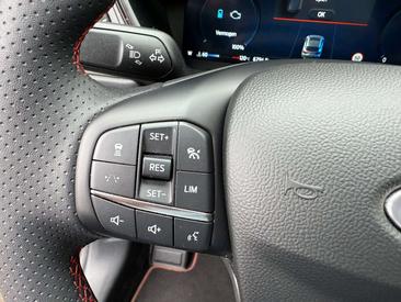 Ford Kuga 2.5 PHEV 243 — photo 14