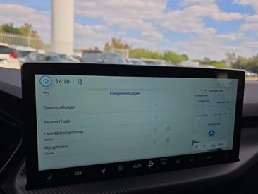 Ford Kuga 2.5 PHEV 243 — photo 40