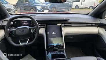 Ford Explorer EV RWD — photo 11
